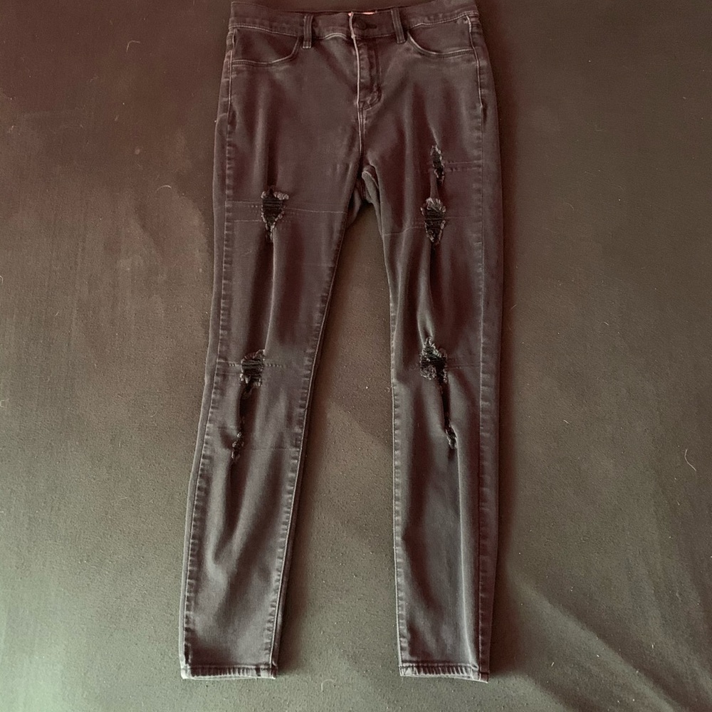 black jeans